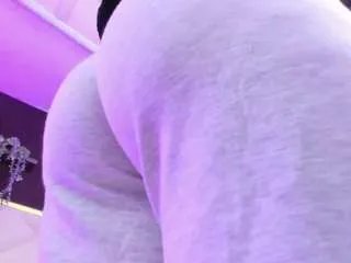 Offline april-bowie on CamSoda