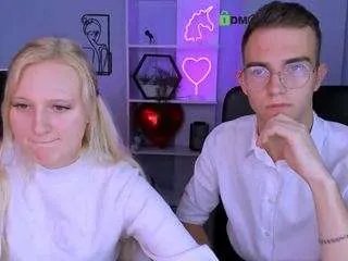 Offline astren-villo on CamSoda