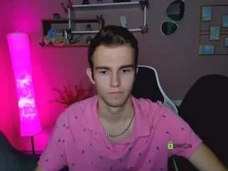 Offline astren-villo on CamSoda