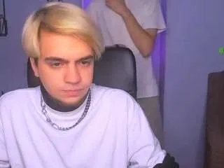 Offline astren-villo on CamSoda