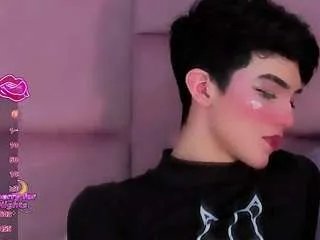 Offline babyalejaa on CamSoda