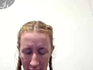 Freechat bmorganne420 on CamSoda