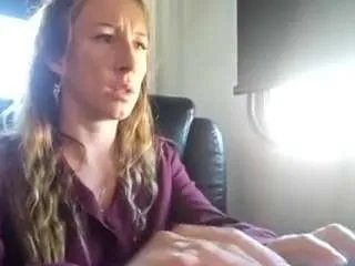 Freechat bmorganne420 on CamSoda