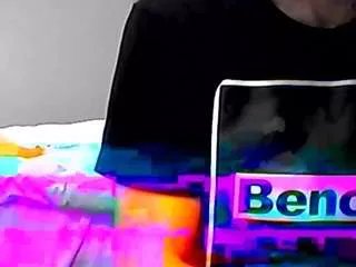 Freechat bobbie111 on CamSoda