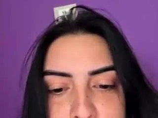 Offline britneyquenn18 on CamSoda