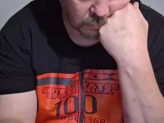 Offline budsonly31 on CamSoda