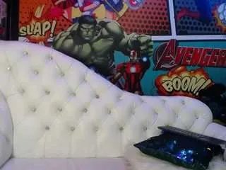 Freechat candy-hairy on CamSoda