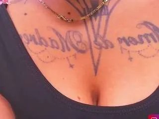 Freechat cane-osada on CamSoda