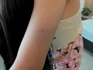 Freechat carlina-15 on CamSoda