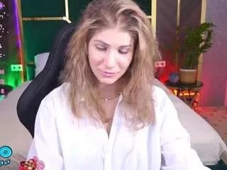 Offline cassandragood on CamSoda