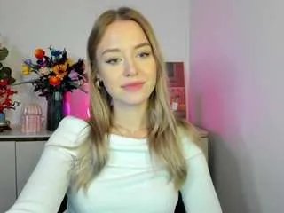 Freechat cindybeauty on CamSoda