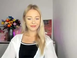 Freechat cindybeauty on CamSoda