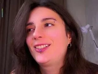 Offline constancedeary on CamSoda