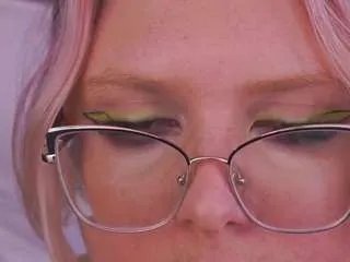 cooltatiss on CamSoda 