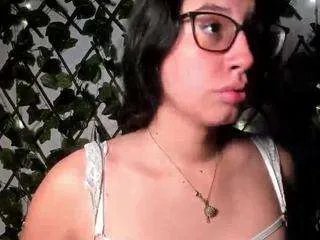 Offline coralinesanchez on CamSoda