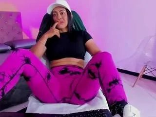 Freechat cristal-crossfit4u on CamSoda