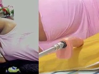 Freechat dakota-lovense on CamSoda