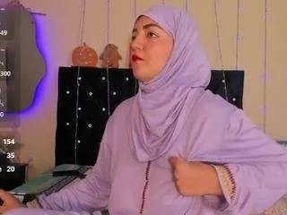 Offline danaalabii on CamSoda