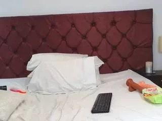 Offline dulce-177 on CamSoda