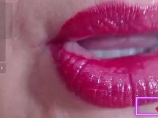 Freechat erika-lois on CamSoda