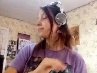 Offline evelineemard on CamSoda