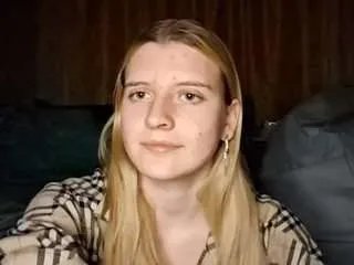 Offline florettaschneck on CamSoda