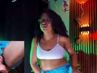 Offline froid-and-artemisa on CamSoda