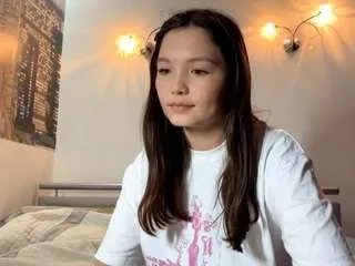 hanaloffier on CamSoda 