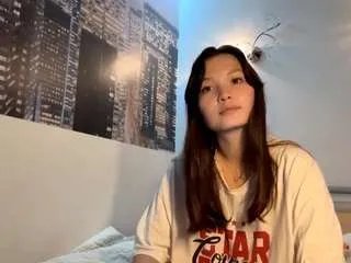 hanaloffier on CamSoda 