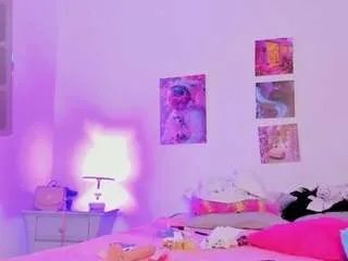 Offline he-cong on CamSoda