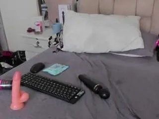 Offline he-cong on CamSoda