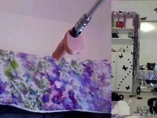 Offline heavenia on CamSoda