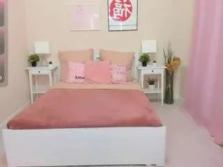 Freechat helenaregal on CamSoda