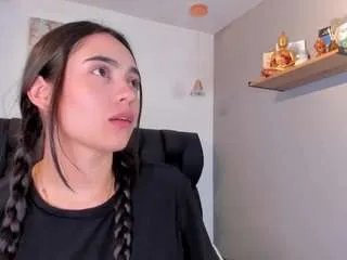 Freechat hellencolton on CamSoda