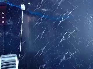 hillary-queen on CamSoda 