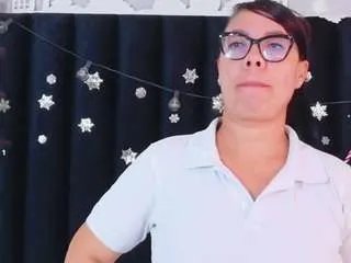 Freechat hotlatinateacher on CamSoda