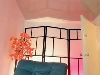 Freechat hotteam-dl on CamSoda