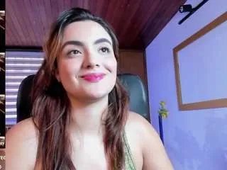 Offline isabellaa-joness on CamSoda