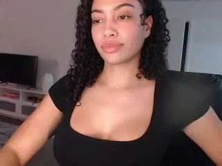 Offline jazminlareina on CamSoda