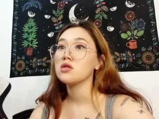 jennatyan on CamSoda 