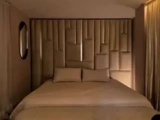 Offline juanitaclay on CamSoda