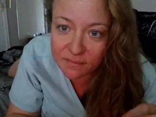 Offline julimonroe on CamSoda