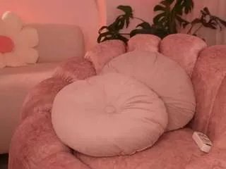 Freechat kali-hill on CamSoda