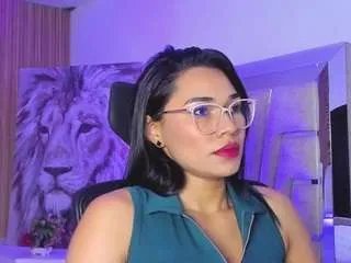 Freechat katemoos on CamSoda