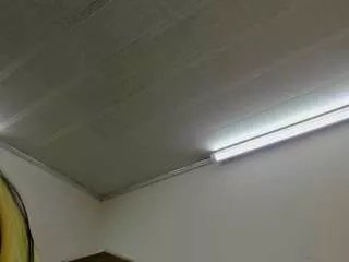 katty-mouth on CamSoda 