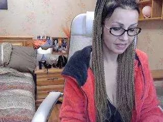 Offline kendramom on CamSoda