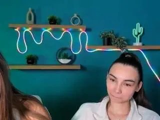 Offline kira-light1 on CamSoda