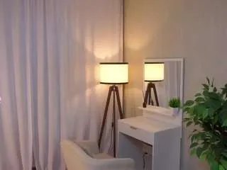 Offline larrainehawman on CamSoda