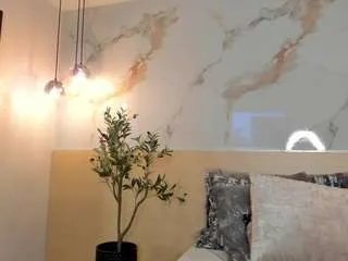 Offline leathompson1 on CamSoda