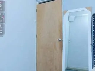 Freechat lilaagracee on CamSoda